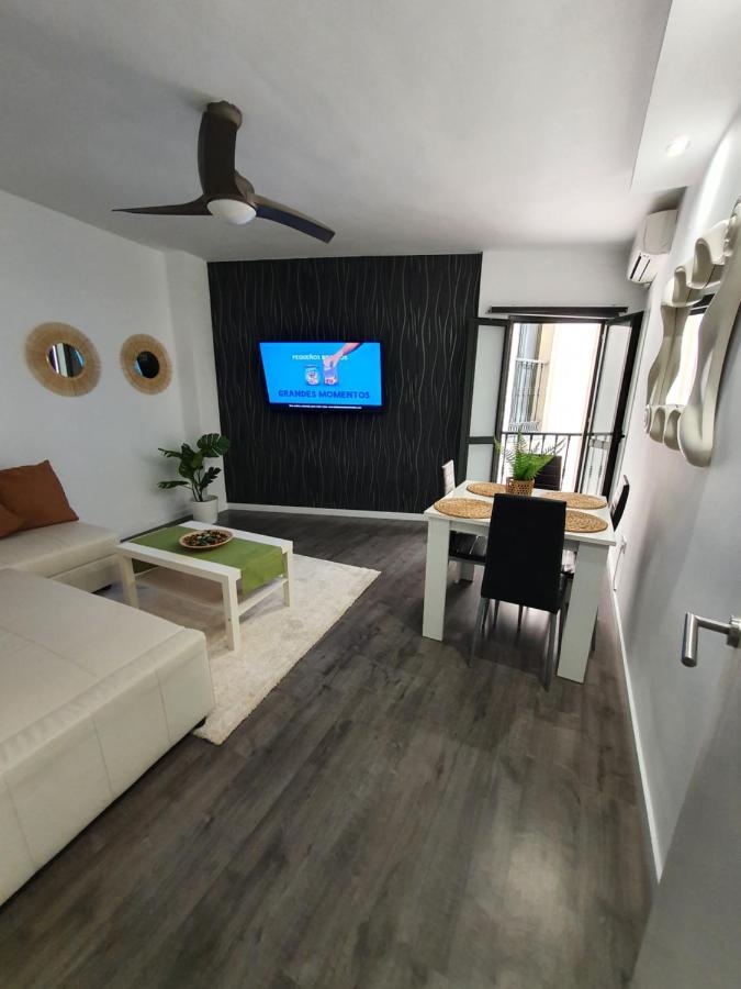 Tribuna Deluxe Малага Екстер'єр фото